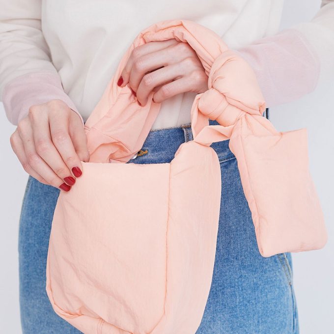 Bolso de mano Fluffy - I am I in Fact