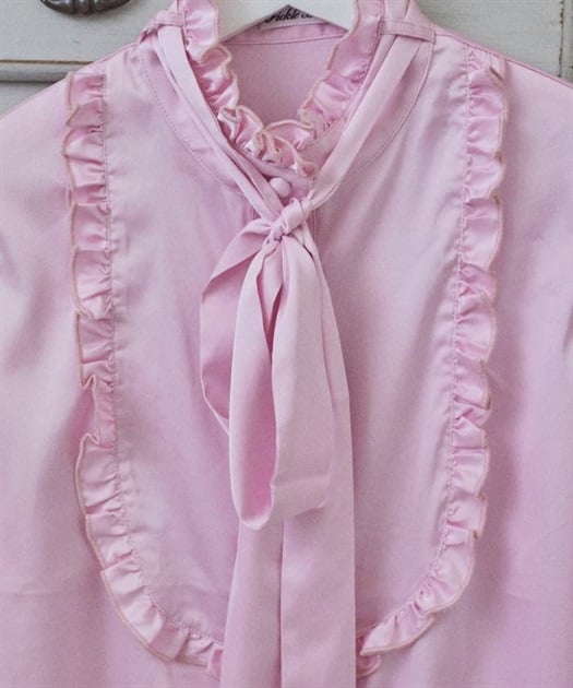 Blusa Satinada Kawaii con Volantes y Lazo Desmontable | Japanese Retro