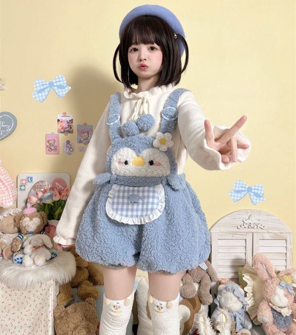 Blusa Snow Bunny Pompom - To Alice ૮꒰ ˶• ༝ •˶꒱ა ♡